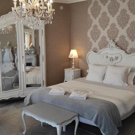 La Clef Dort Bed and Breakfast Beauchamps  Exteriör bild