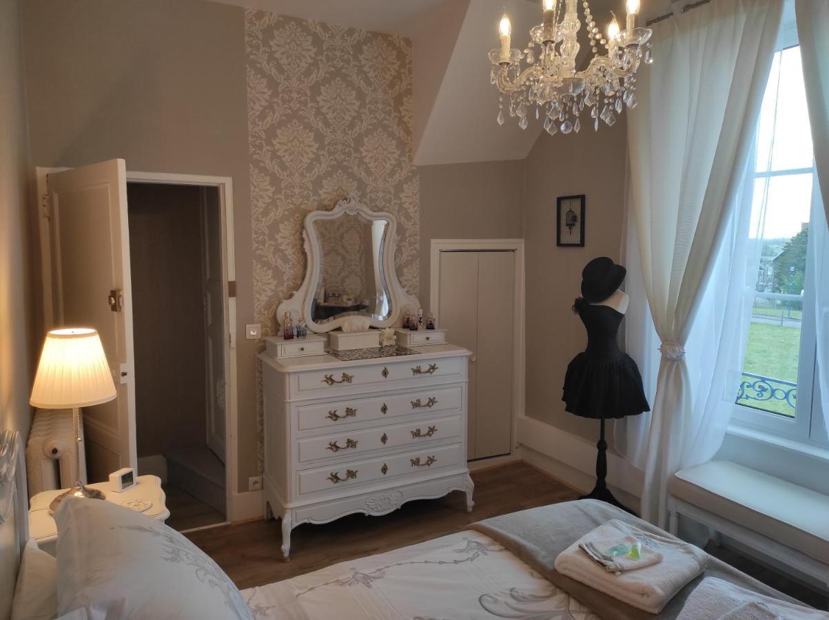 La Clef Dort Bed and Breakfast Beauchamps  Exteriör bild