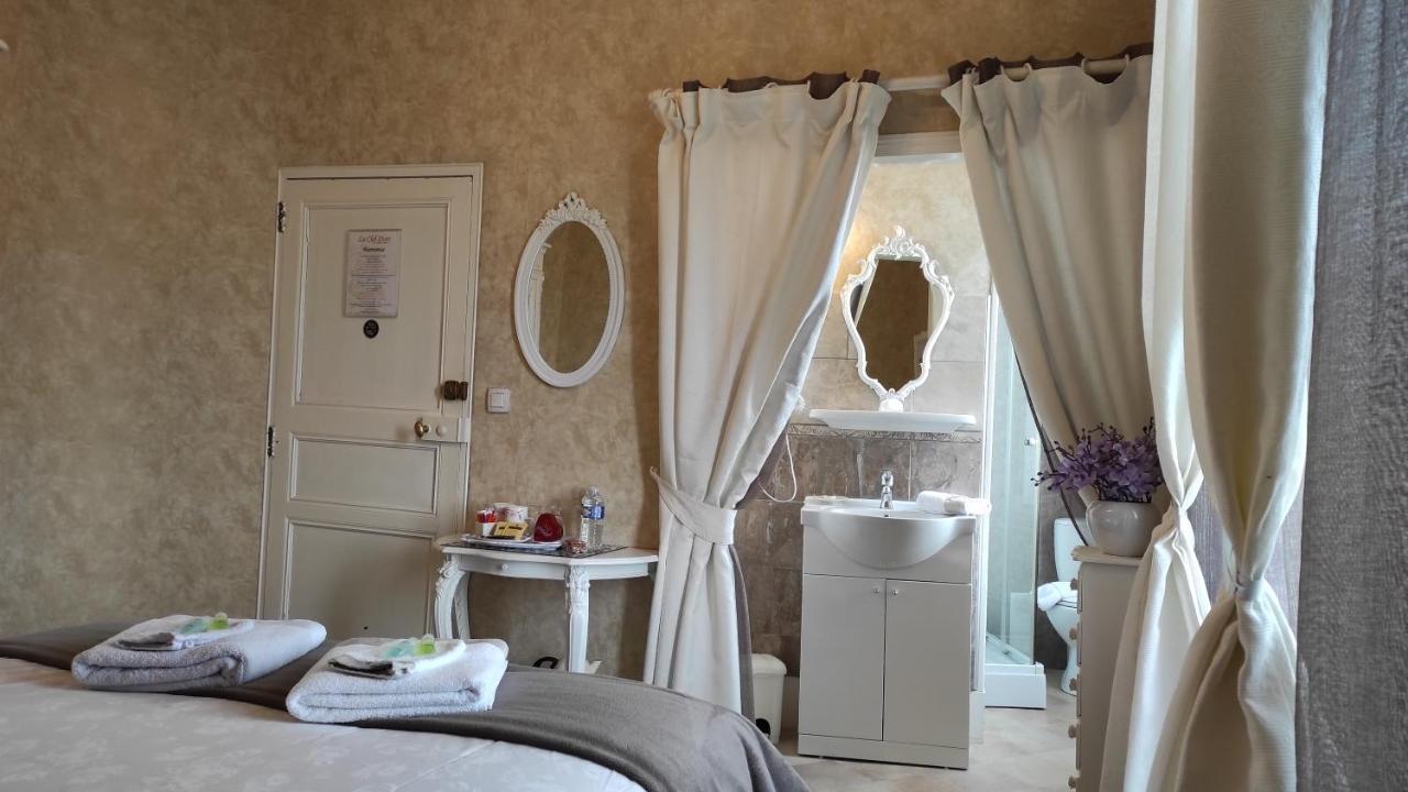 La Clef Dort Bed and Breakfast Beauchamps  Exteriör bild