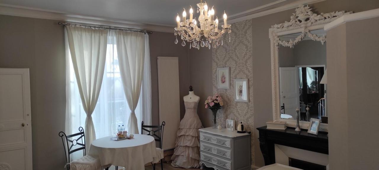 La Clef Dort Bed and Breakfast Beauchamps  Exteriör bild